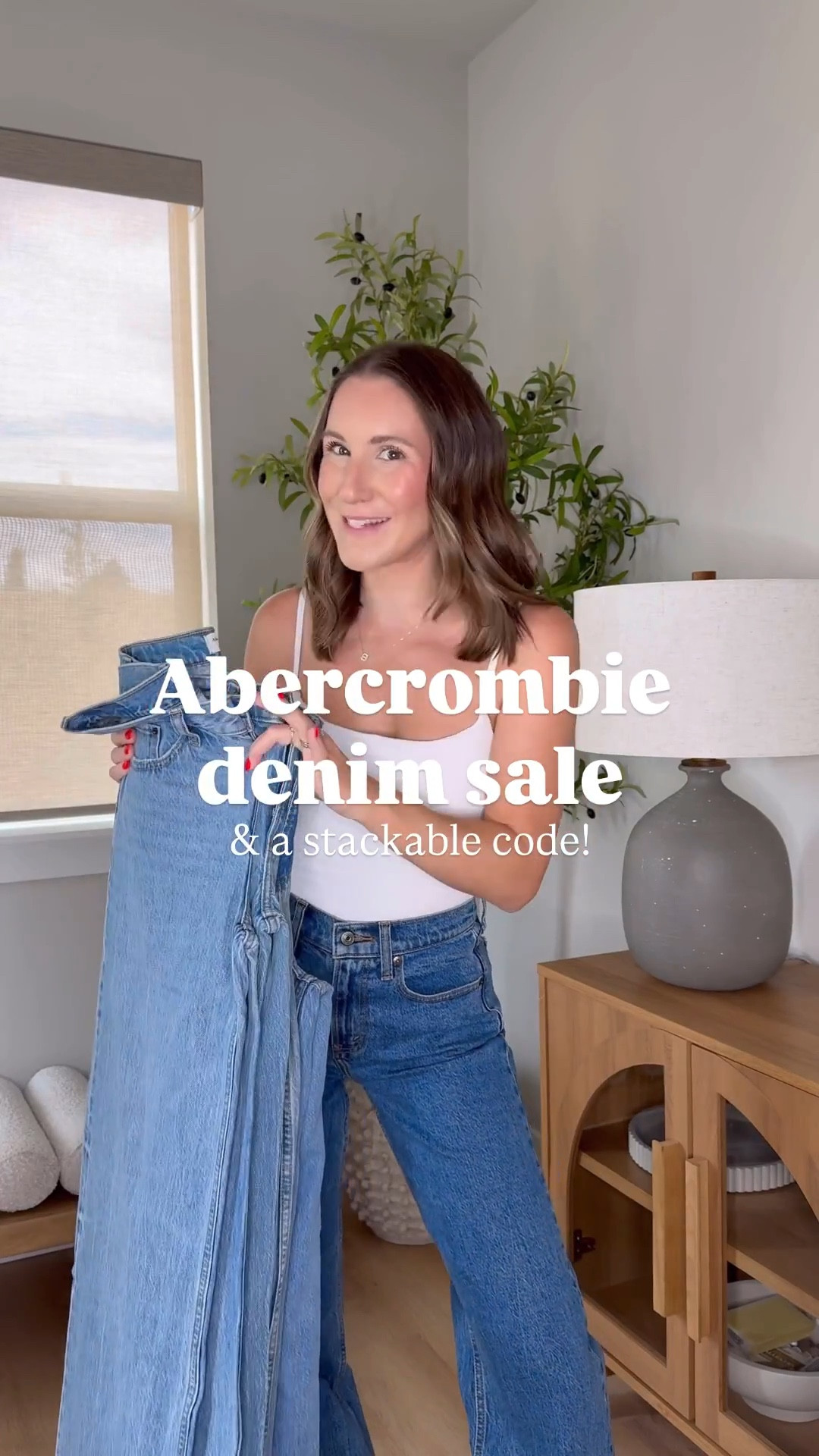 My favorite denim is on major sale! Plus use code DENIMAF for an additional 15% off! Running through my favorite styles!

Abercrombie denim | denim sale | jeans | style over 30 | Abercrombie finds | sale 

#LTKSaleAlert