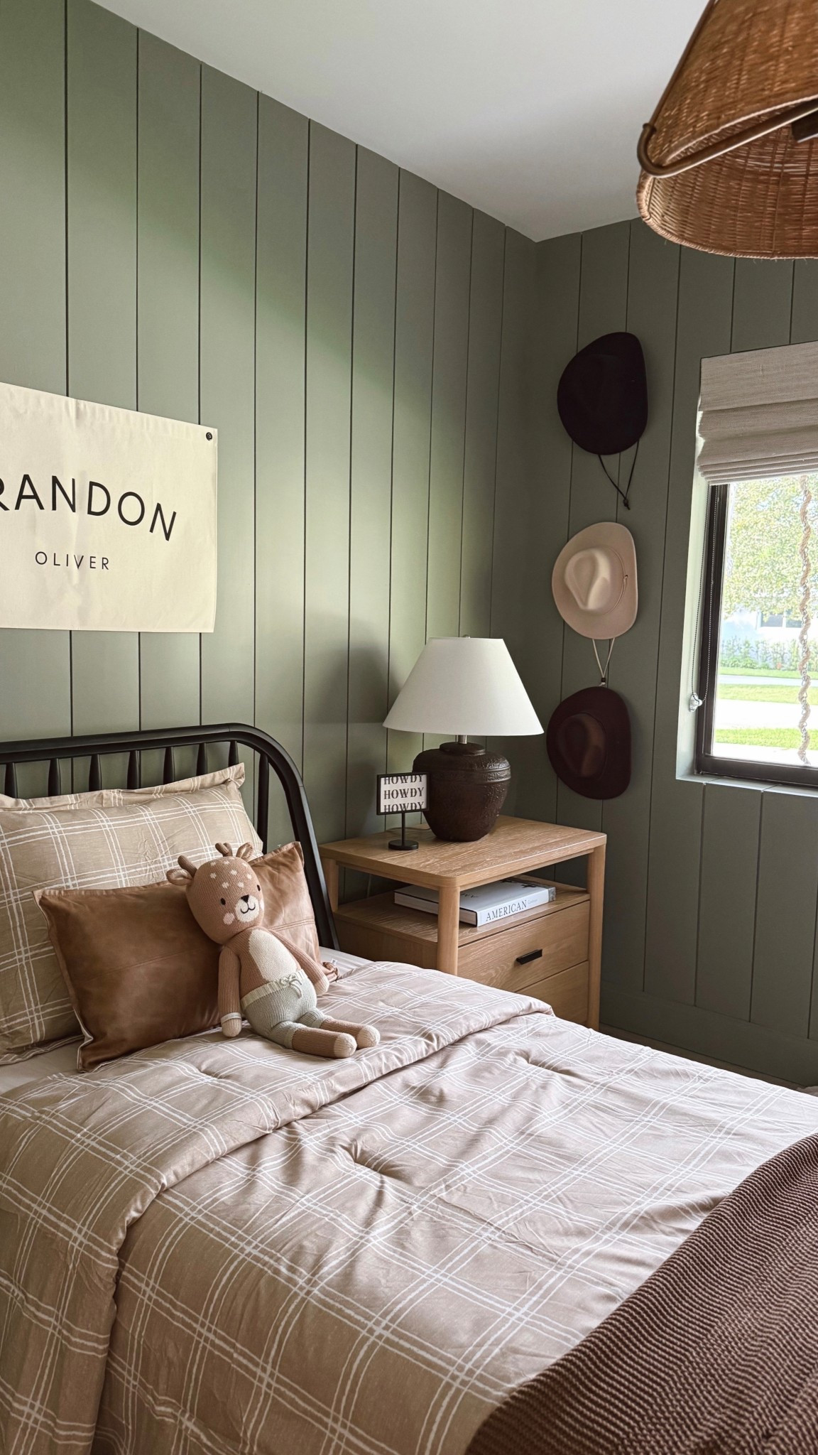 Prepping my son’s room for the Holidays & first up was a much needed bedding refresh with this gorgeous plaid bedding set from The  @HomeDepot now that they’re having up to 35% off Select Furniture, Decor, & Rugs 🤎🌲 This 5 pc set is under $40 & comes in other colors & sizes. Also linking his new pillow & my fav sheet sets for the kids. 

#HolidayYourWay #TheHomeDepot #TheHomeDepotPartner #bedding #kidsroom #boysroom #kidsbedding #homedecor #toddlerroom #western 


#LTKSaleAlert #LTKHome #LTKFamily