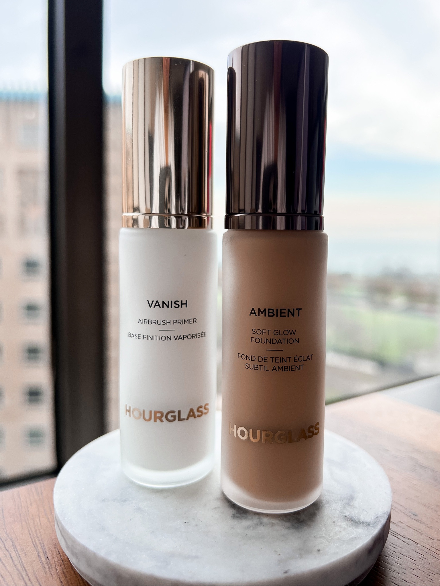 Hourglass vanish airbrush primer and ambient soft glow foundation

Gifts for her, gifts for him, foundation combo, oily skin, gift guide

#LTKHoliday #LTKGiftGuide #LTKCyberweek