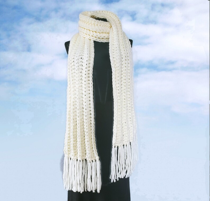 Chunky Long Unisex Knit Scarf With Tassels - Etsy | Etsy (US)