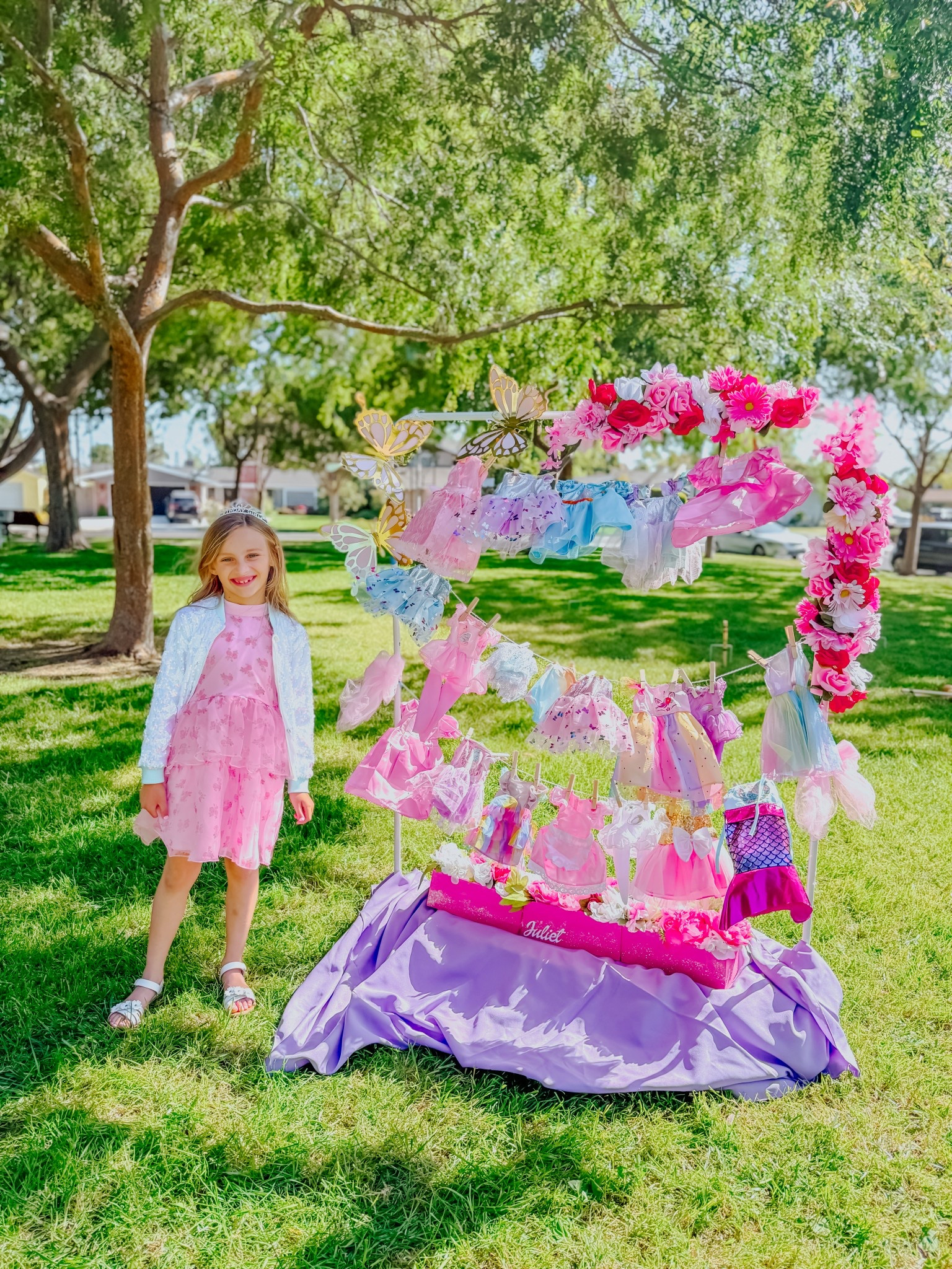 My daughter’s 7th birthday party! 

Doll Birthday Party. Girls Birthday Party. Birthday Party. 7th Birthday Party. DIY Birthday Partyy

#LTKFamily #LTKKids #LTKParties