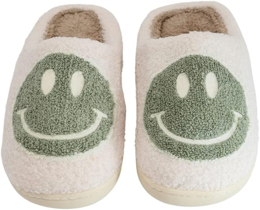 Retro Smiley Face Comfort Indoor Outdoor Cozy Trendy Slip-On Slipper | Amazon (US)