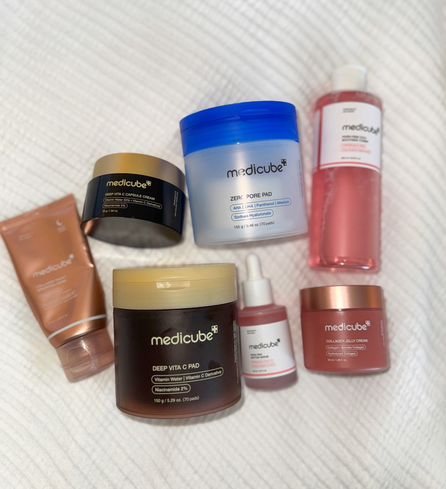 This skincare routine completely transformed my skin. I’ve been consistently using these Medicube products and the difference is real. My skin is more even, more hydrated, and that natural glass-skin glow without feeling heavy or irritated.

Great for sensitive or reactive skin

#LTKBeauty #LTKselfcare #LTKmomlife