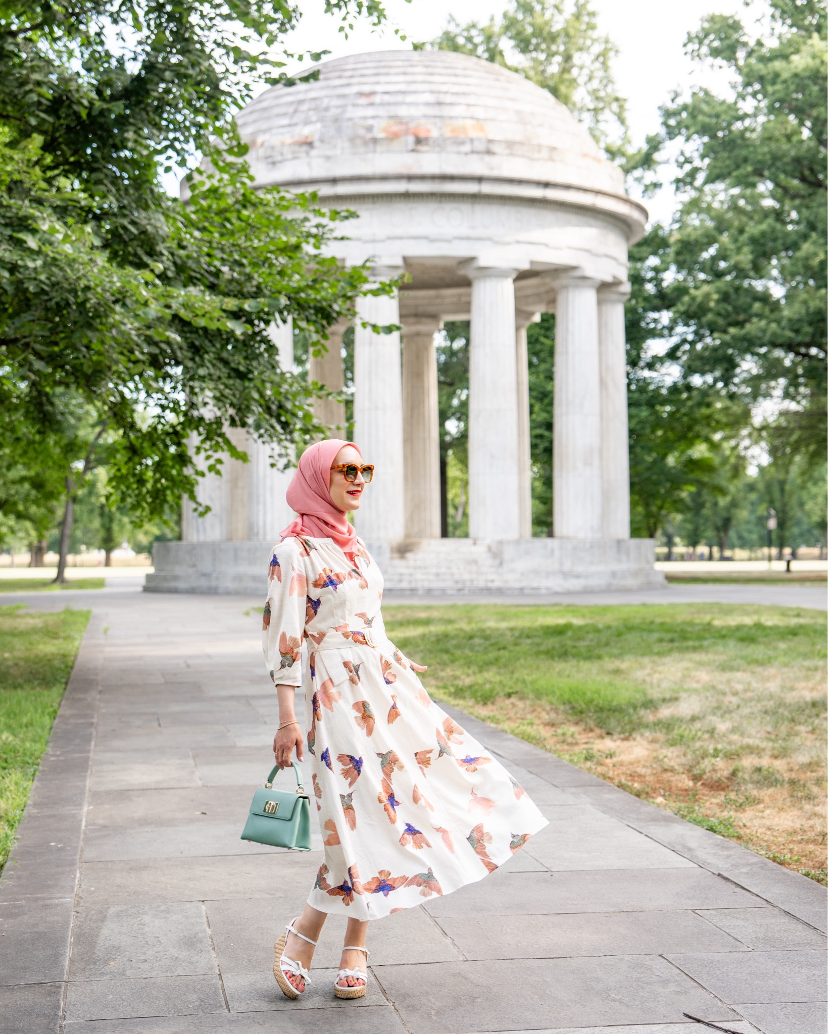 Breezy summer dress 

#LTKShoeCrush #LTKStyleTip #LTKSeasonal