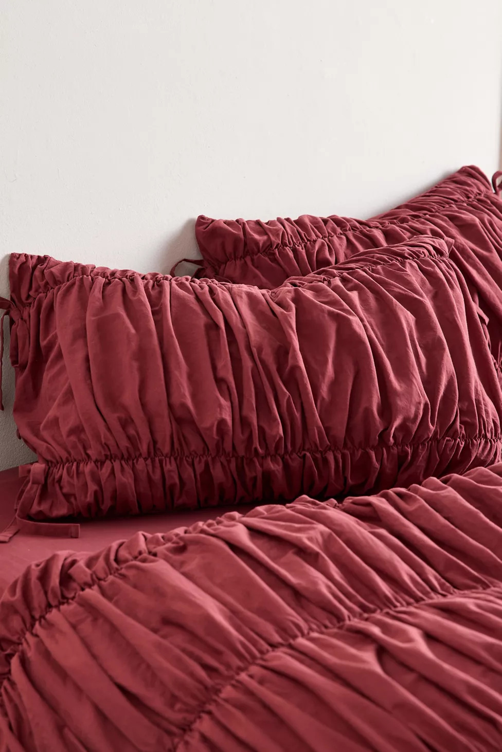 Melody Cinched Core Sham Set | Urban Outfitters (US and RoW)