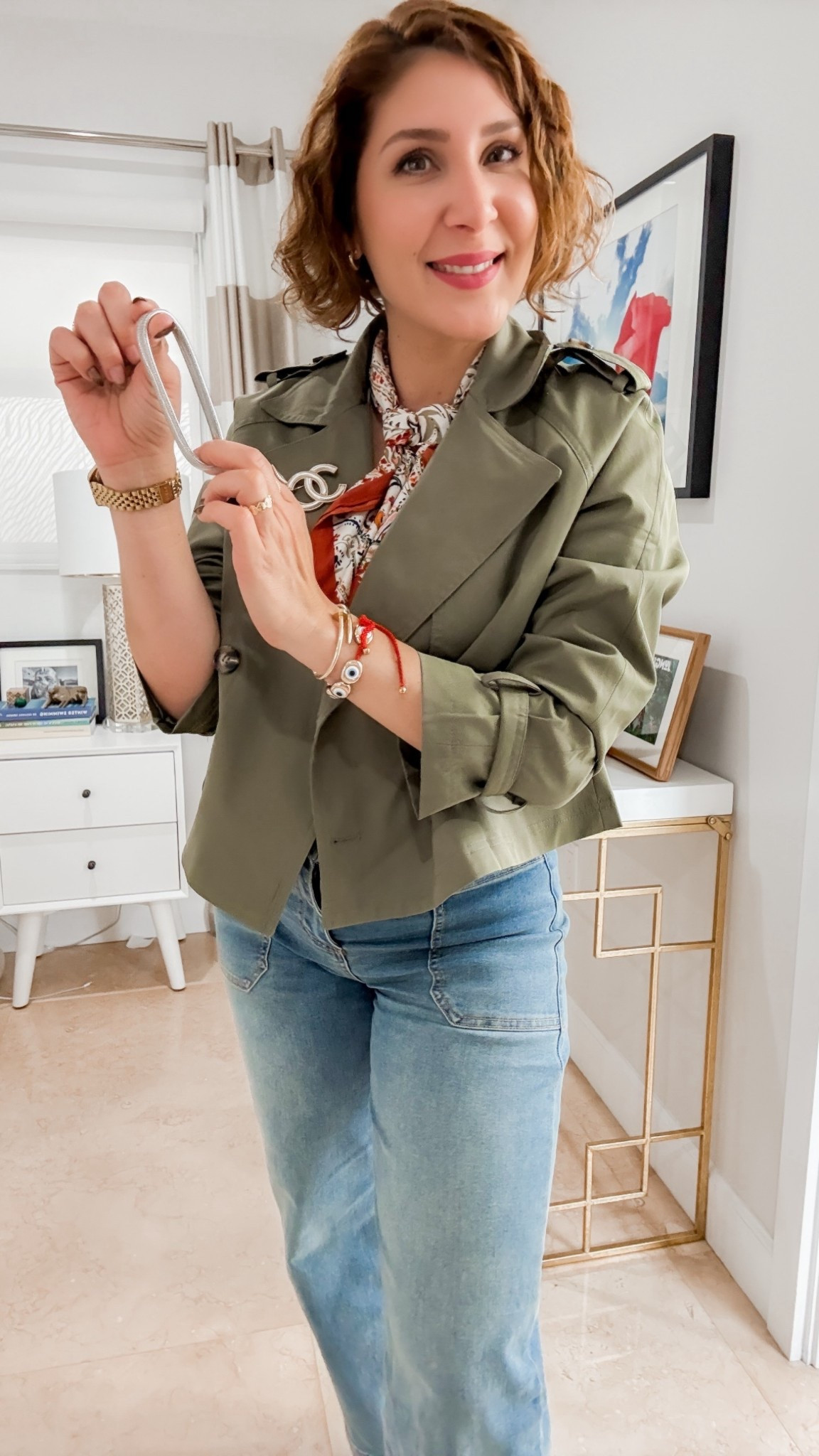 Fashion hack how to keep your sleeves up on a blazer, coat, jacket  