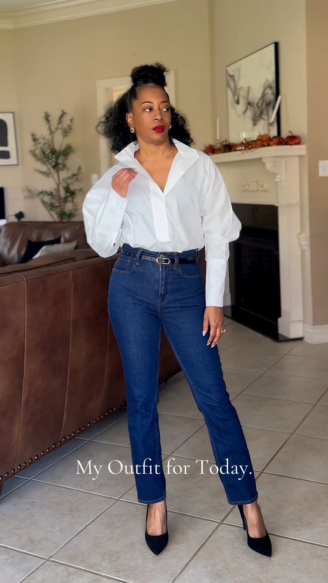 My outfit for today.

That’s all. That’s the caption. 🫣 I hope you ladies have a fun Friday and a wonderful weekend!! ❤️❤️

xoxo, Mystiqua Trinette 

Outfit Details:
Shirt @stylewe 
Jeans @abercrombie 
Shoes @shein_us 
Jewelry @amazonfashion 

#LTKOver40 #LTKStyleTip #LTKFindsUnder50
