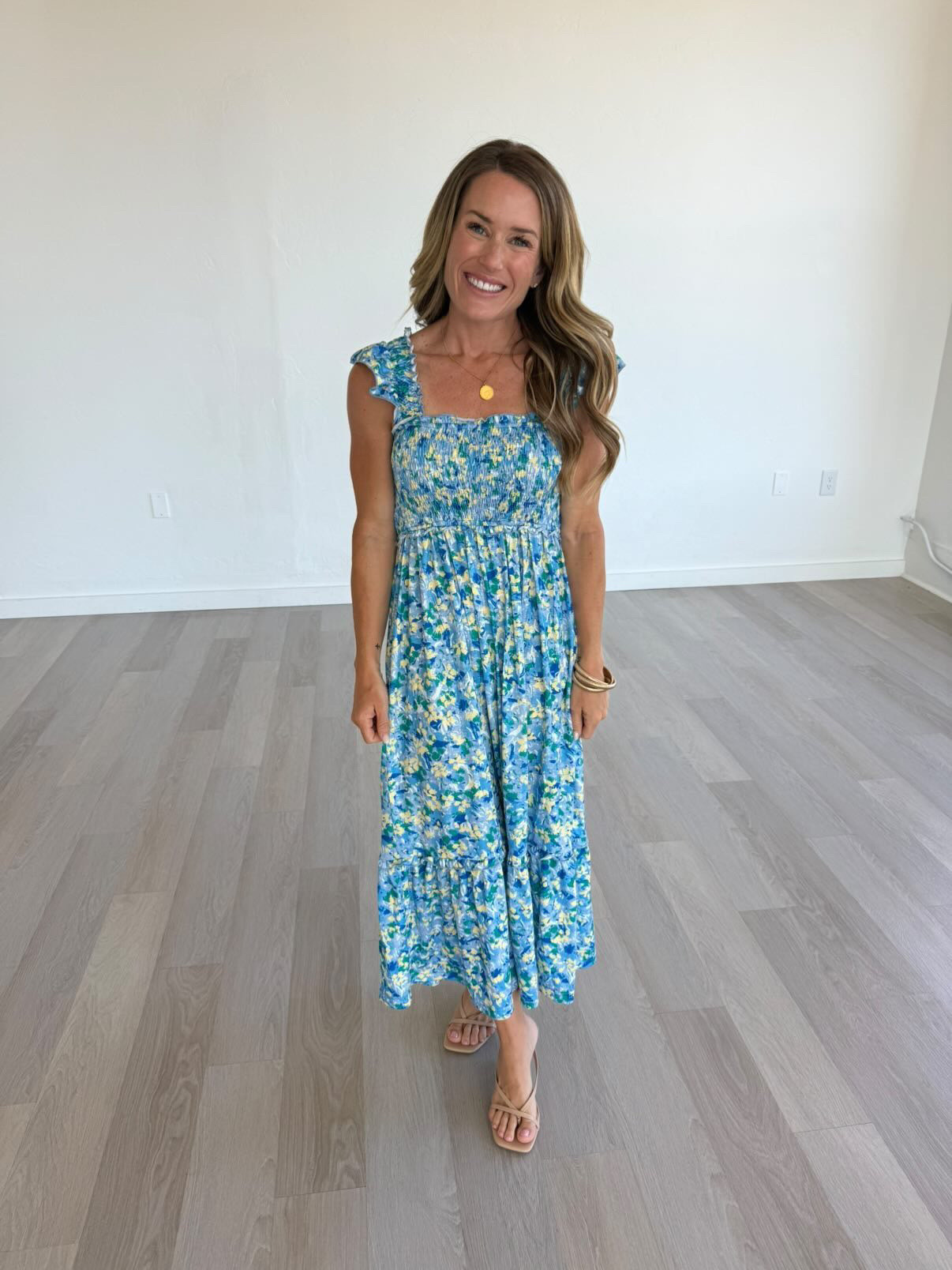 Floral summer dress

Midi dress summer dress summer outfit vacation outfit Amazon fashion

#LTKgrwm #LTKootd #LTKmomlife
