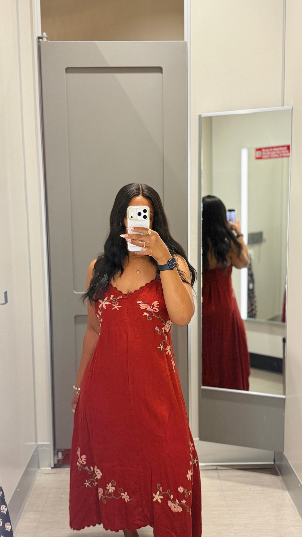 summer dresses

I love this midi high low dress. While it doesn’t have pockets, it’s so flowy and lightweight. The perfect day dress, I am wearing a size small. The embroidery detail I would love if they made this in another color option.

#LTKSaleAlert #LTKPetite #LTKU
