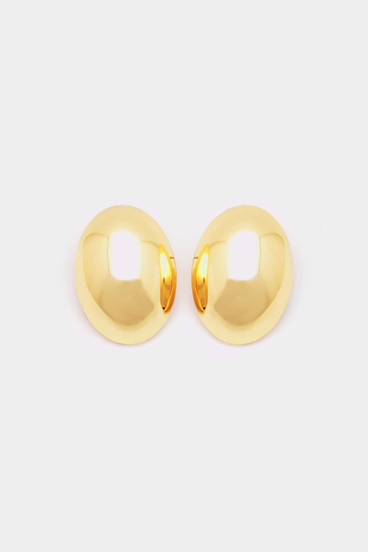Golden oval earrings | PULL and BEAR UK