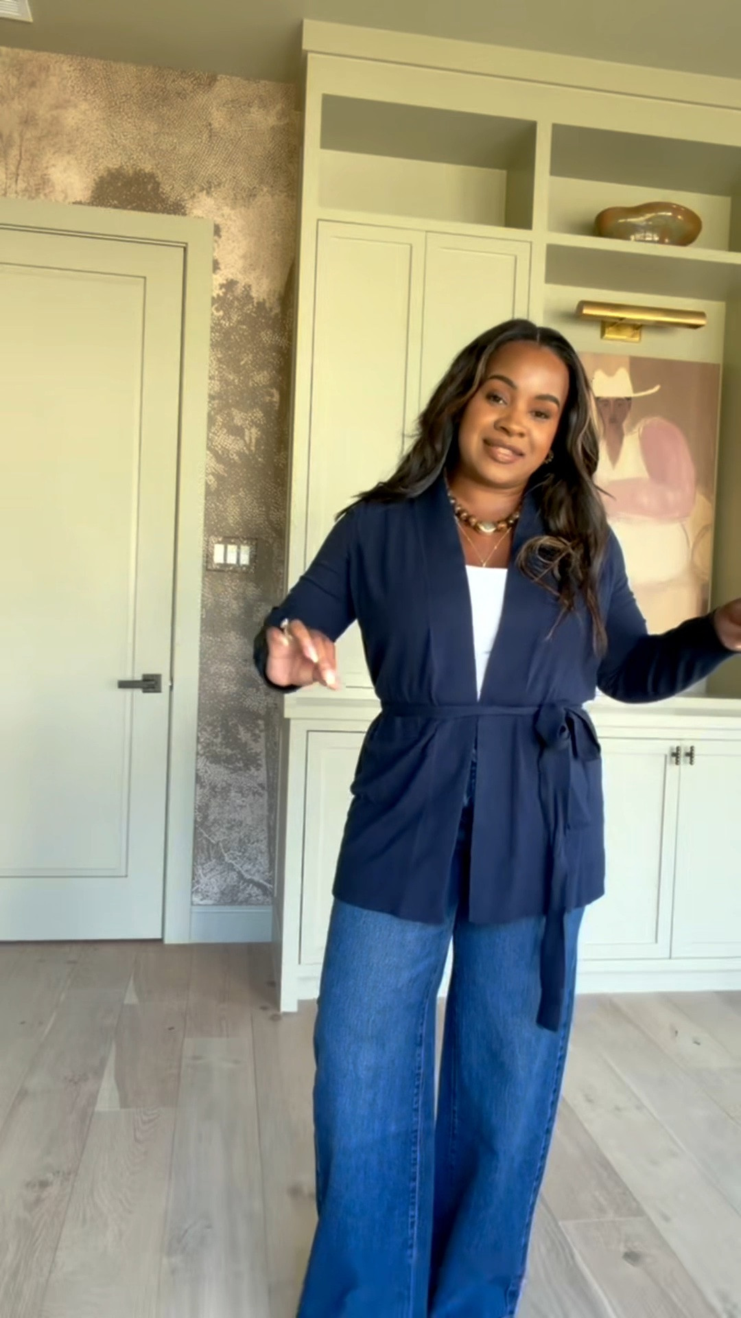 Love this $20 cardigan so much that I got it in navy blue! Such a generous and flattering top.

#LTKootd #LTKdayinmylife #LTKSeasonal