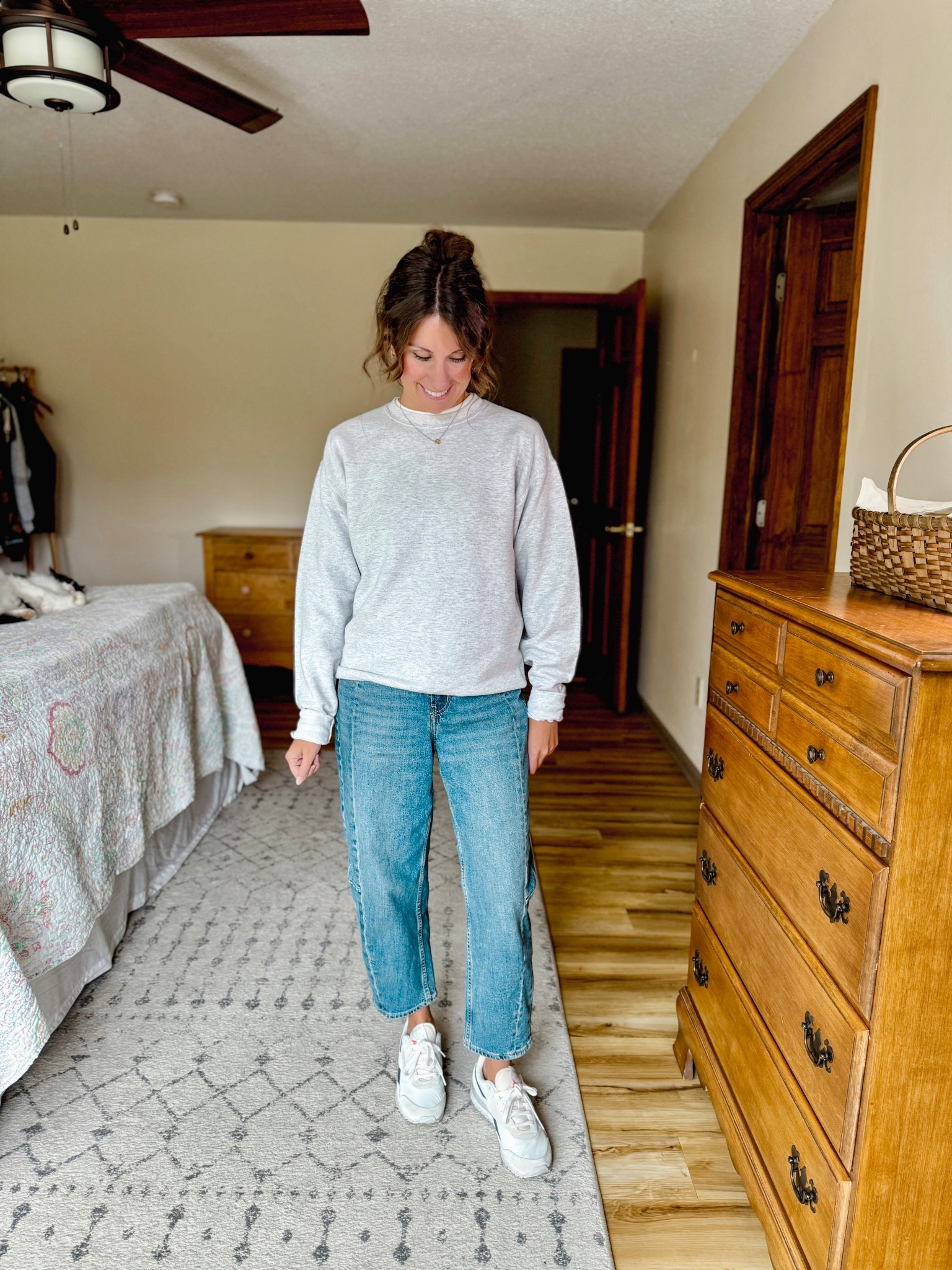 Wearing size xs in my tee, small in my crewneck, 0 petite in my barrel jeans, and 6.5 in my sneakers 



#LTKPetite #LTKSeasonal #LTKShoeCrush