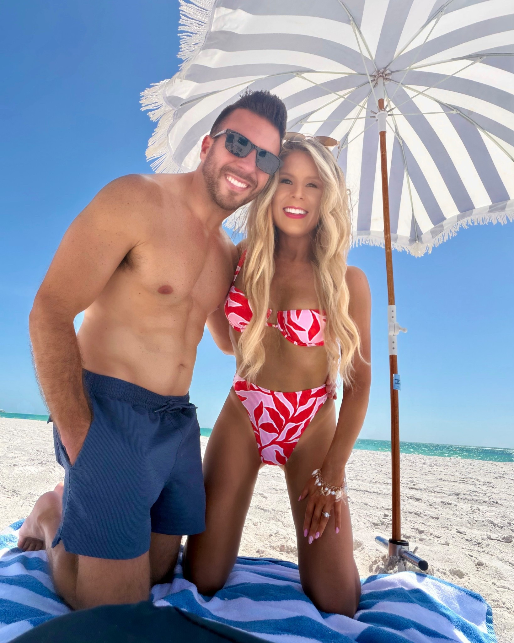 Red .+ pink bikini on SALE! 

Use code: SNP15 for 15% OFF 70+ all CUPSHE @Cupshe 

Underwire Bikini Top styled with matching midrise bikini bottoms. Makes a trendy beach outfit, vacation outfit, pool outfit, or boat outfit. This vibrant print also comes in a one piece swimsuit, jumpsuit, + men’s swim trunks. 

Resortwear 2026, swimsuit, swimwear, bathing suit, red bikini, resort outfit


#LTKootd #LTKSwim #LTKTravel