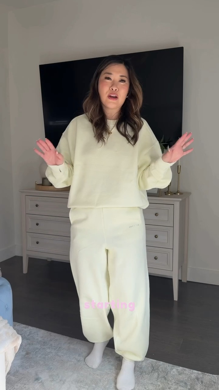 Aerie Spring Outfits Yellow Oversized Crewneck: Small Joggers: Small

Butter yellow, loungewear, comfy outfit, casual set, matching set, sweatsuit 

#LTKootd #LTKmomlife #LTKSeasonal