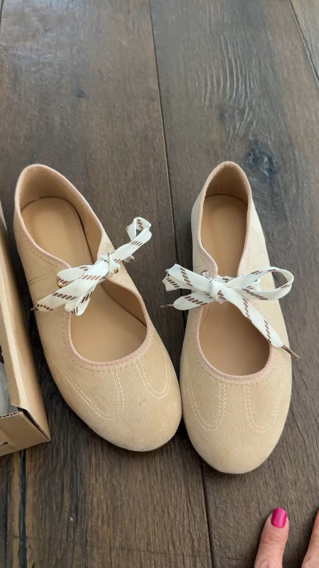 The cutest lace at ballet flats for fall! These come in a gazillion different color options

Size up a half size

These are the color brown

#LTKOver40 #LTKSaleAlert