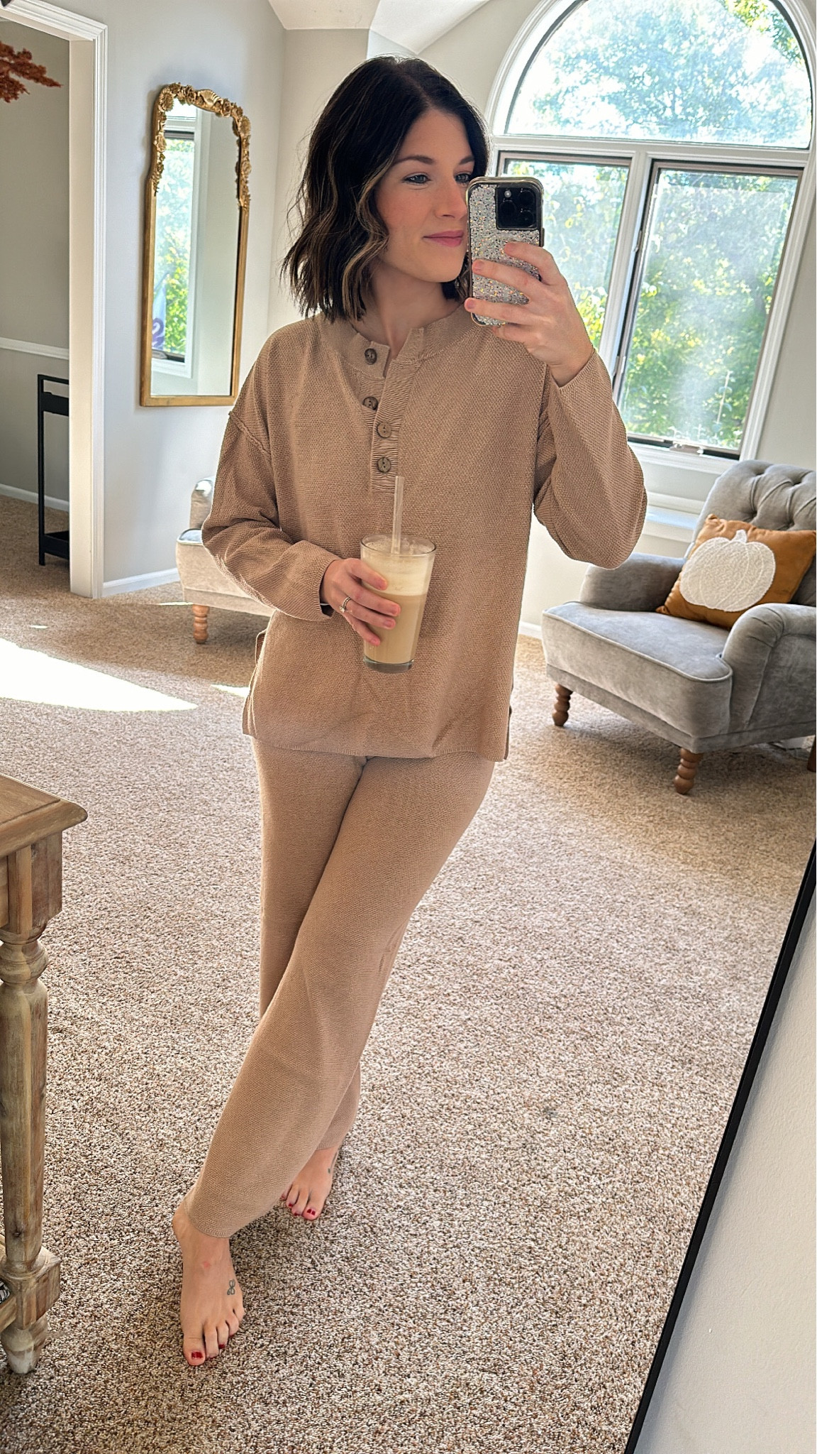 Cozy, fall set - a staple in my wardrobe once the weather gets cooler! Wearing a M. 

#LTKfindsunder50 #LTKstyletip #LTKSeasonal