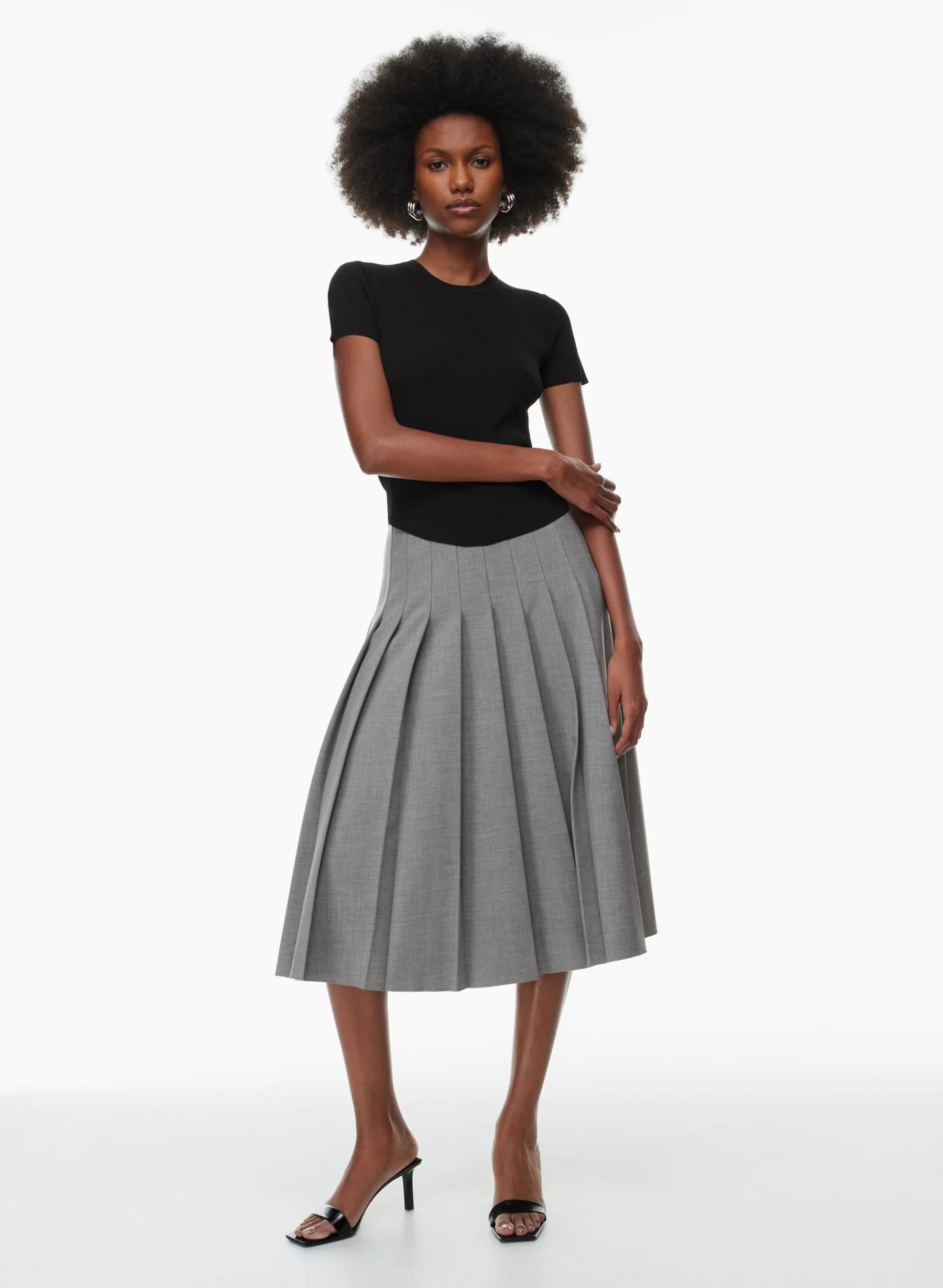 DIDI PLEATED SKIRT | Aritzia