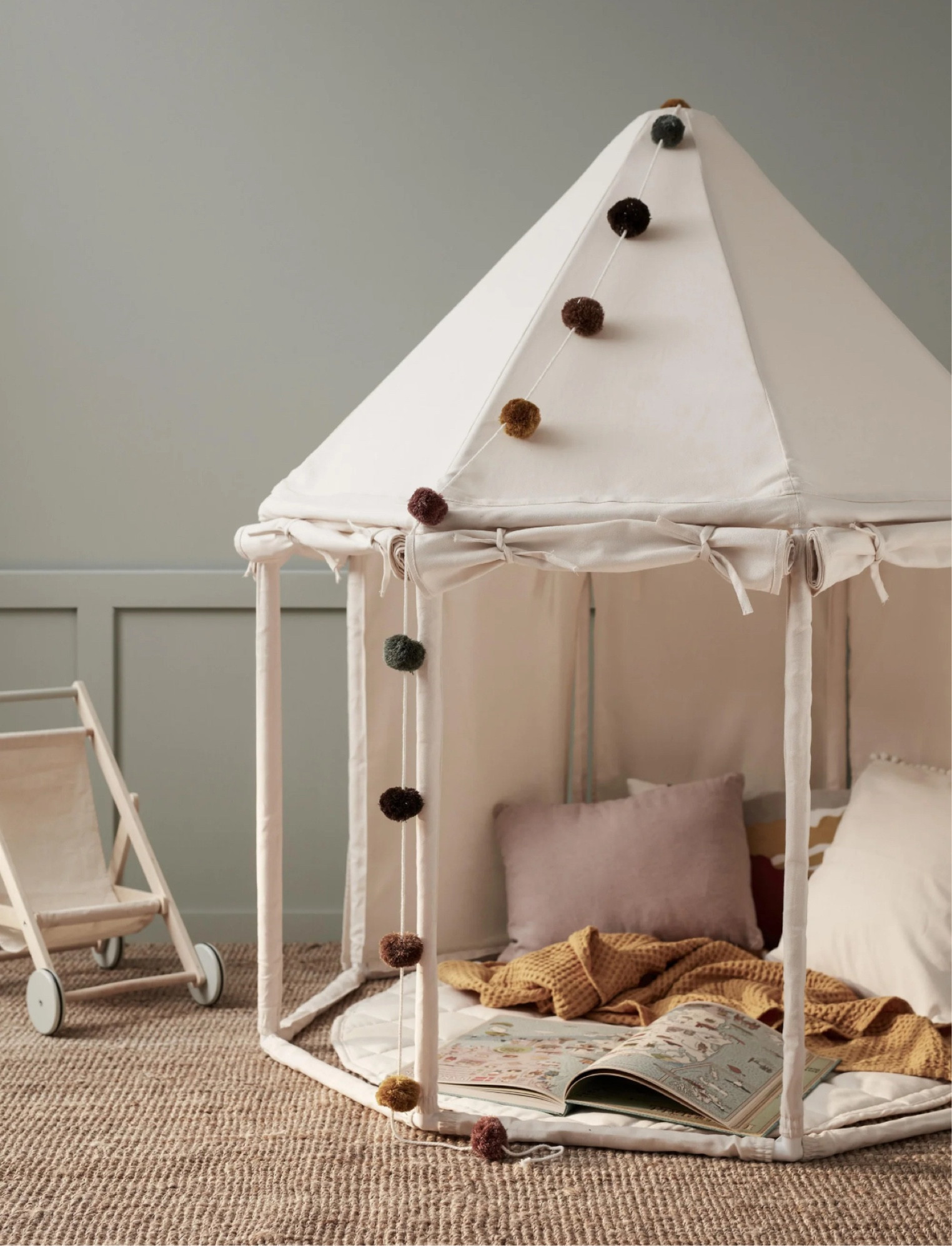 A nice playtent perfect Christmas gift 
#ltkkids #ltkbaby #ltkfamily #ltkhome #ltkhimedecor #natale #casa #regali #playtent #tendagioco #bambini #kids #playroom #nursery 

#LTKgiftguide #LTKeurope #LTKitalia