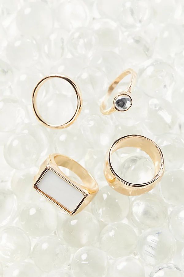 Gemma Statement Ring Set | Urban Outfitters (US and RoW)