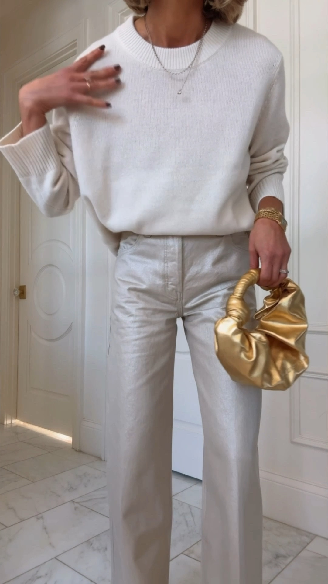 Easy chic holiday outfits - I'm wearing size small all items fit tts 