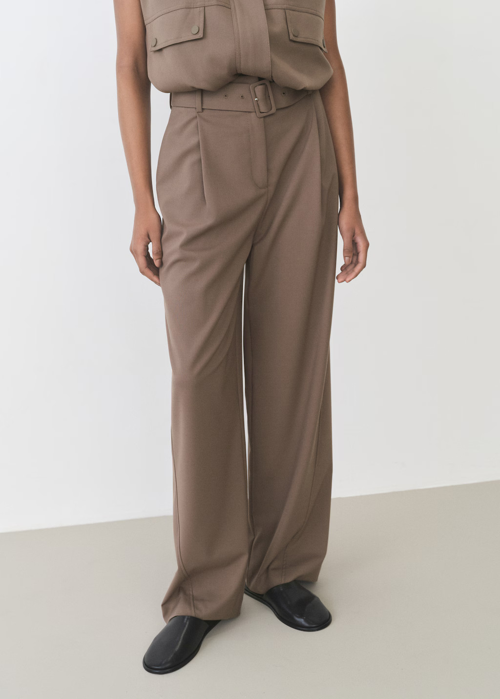 Belt straight-fit trousers - Women | MANGO United Kingdom | MANGO (UK)