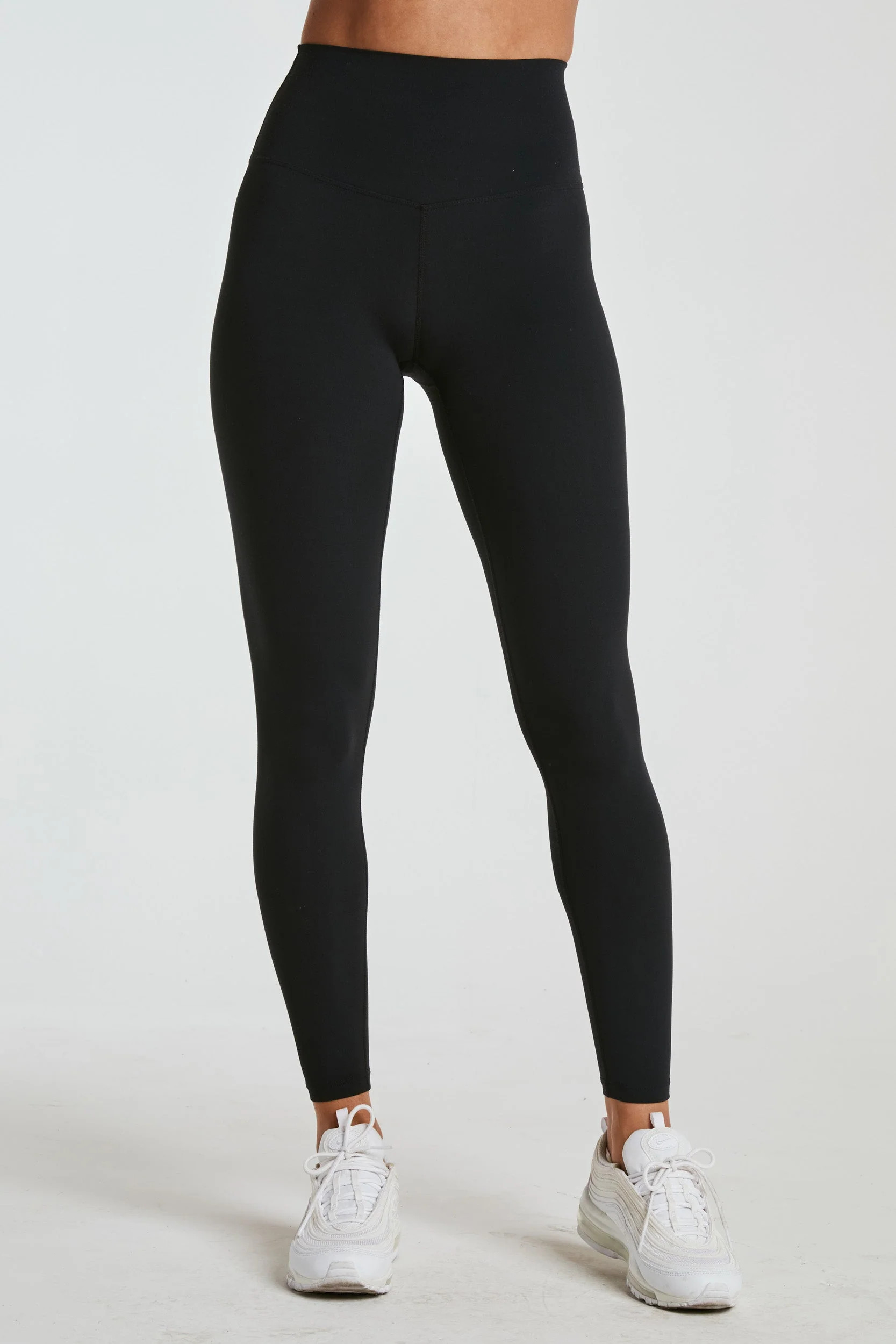 Studio Everyday Legging | Year of Ours