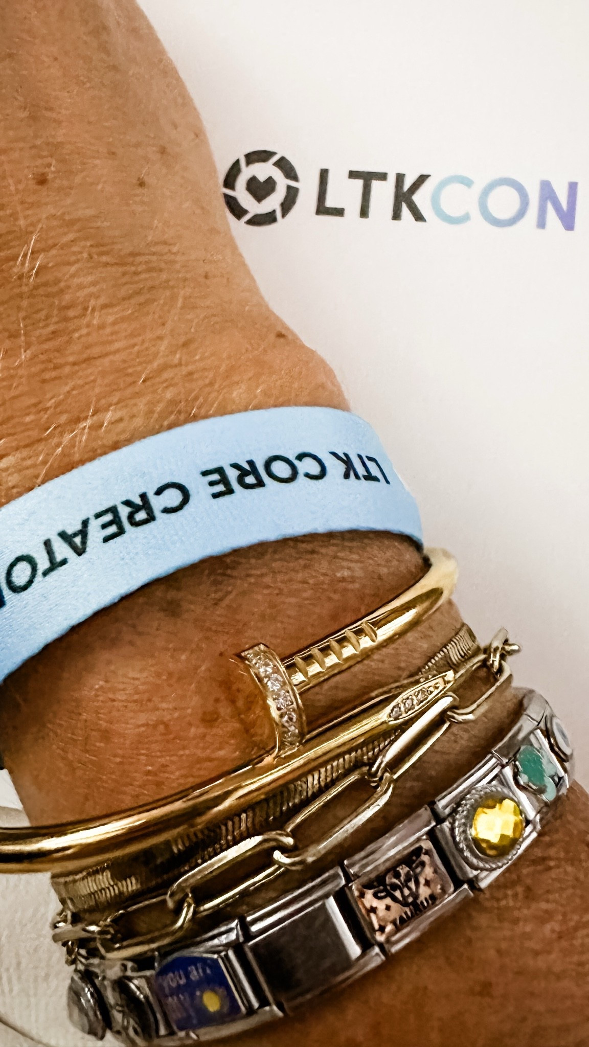 Added my new @electricpicks nail it bracelet to my arm stack!! Channeling the Reno and my DIY juju for when I get back home!!! Lifetime warranty and some good stuff here. Worth the read up once you’re on the site!

#LTKCon #LTKselfcare #LTKdayinmylife