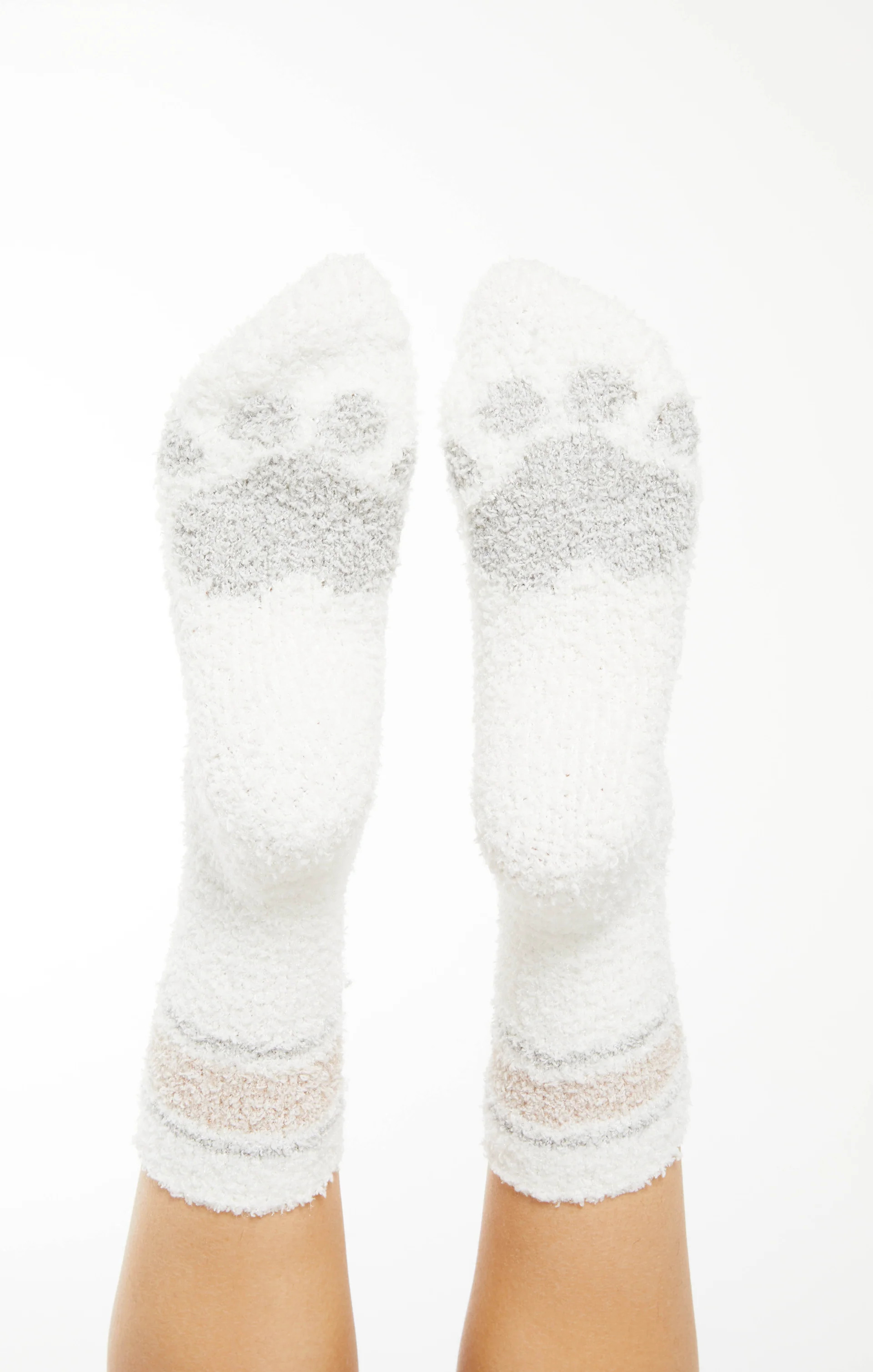 Home
            
                
                /
                Plush Paw Socks
            ... | Z Supply