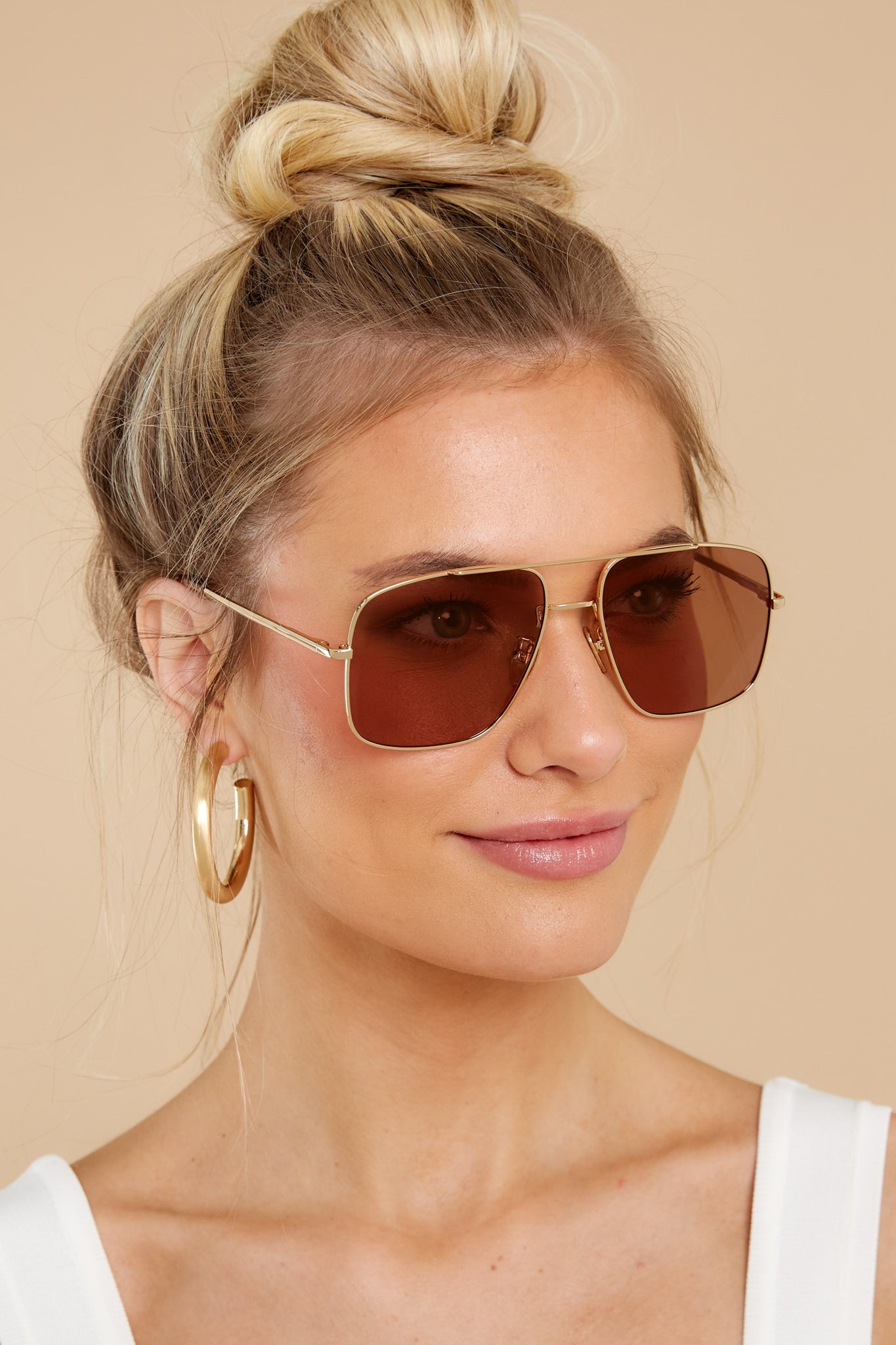 Maxwell Gold Caramel Sunglasses | Red Dress 