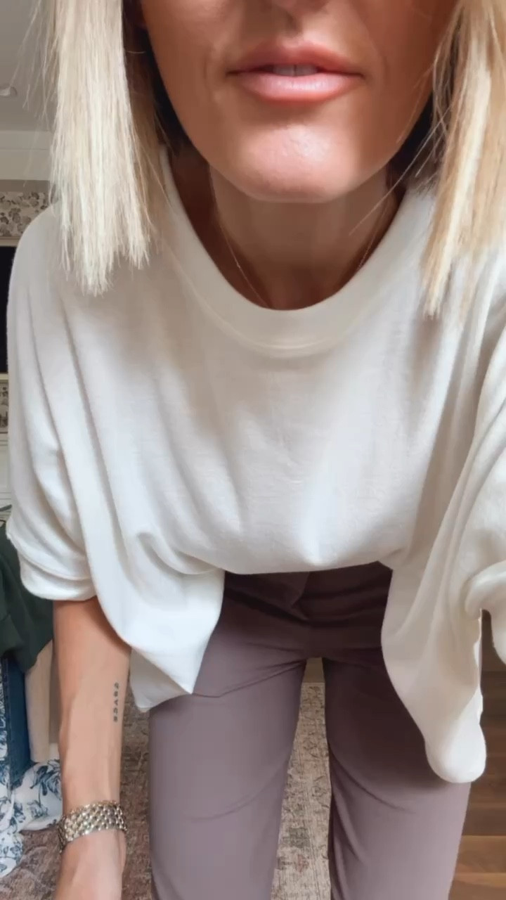 These pants are so good! Wearing size small!

Loverly Grey, Amazon finds, Amazon fashion, loungewear, travel outfit, lounge pants, workwear 

#LTKStyleTip #LTKTravel