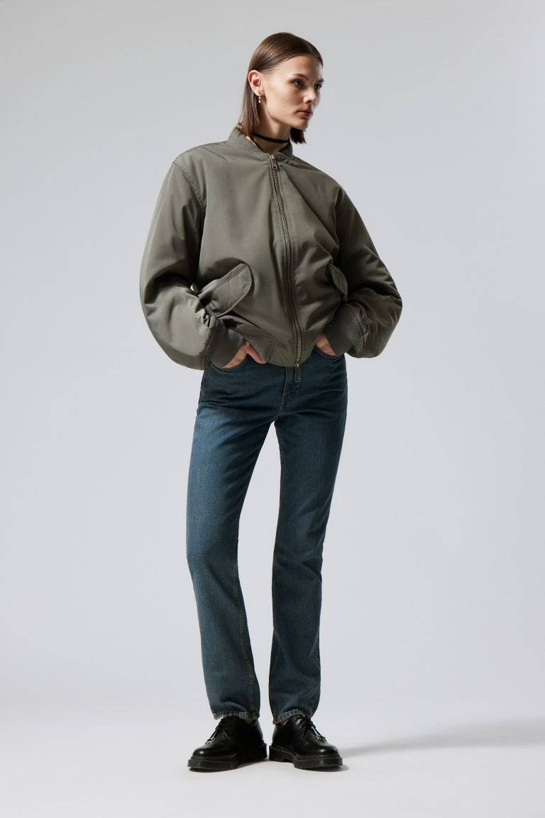 Oversized-Bomberjacke Lui - Khaki - Ladies | H&M DE | H&M (DE, AT, CH, NL, FI)
