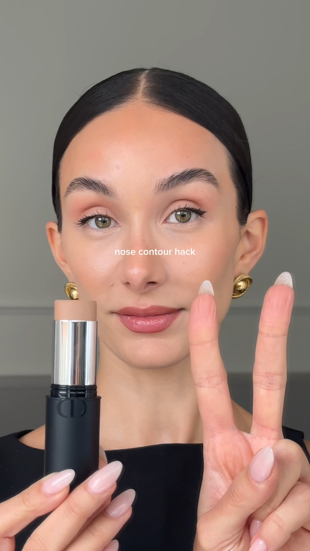Nose contour hack 🤍

#LTKbeauty
