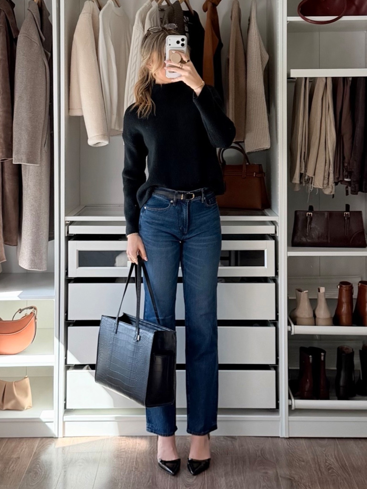 Trying out loft new jeans. Business casuall

#LTKWorkwear