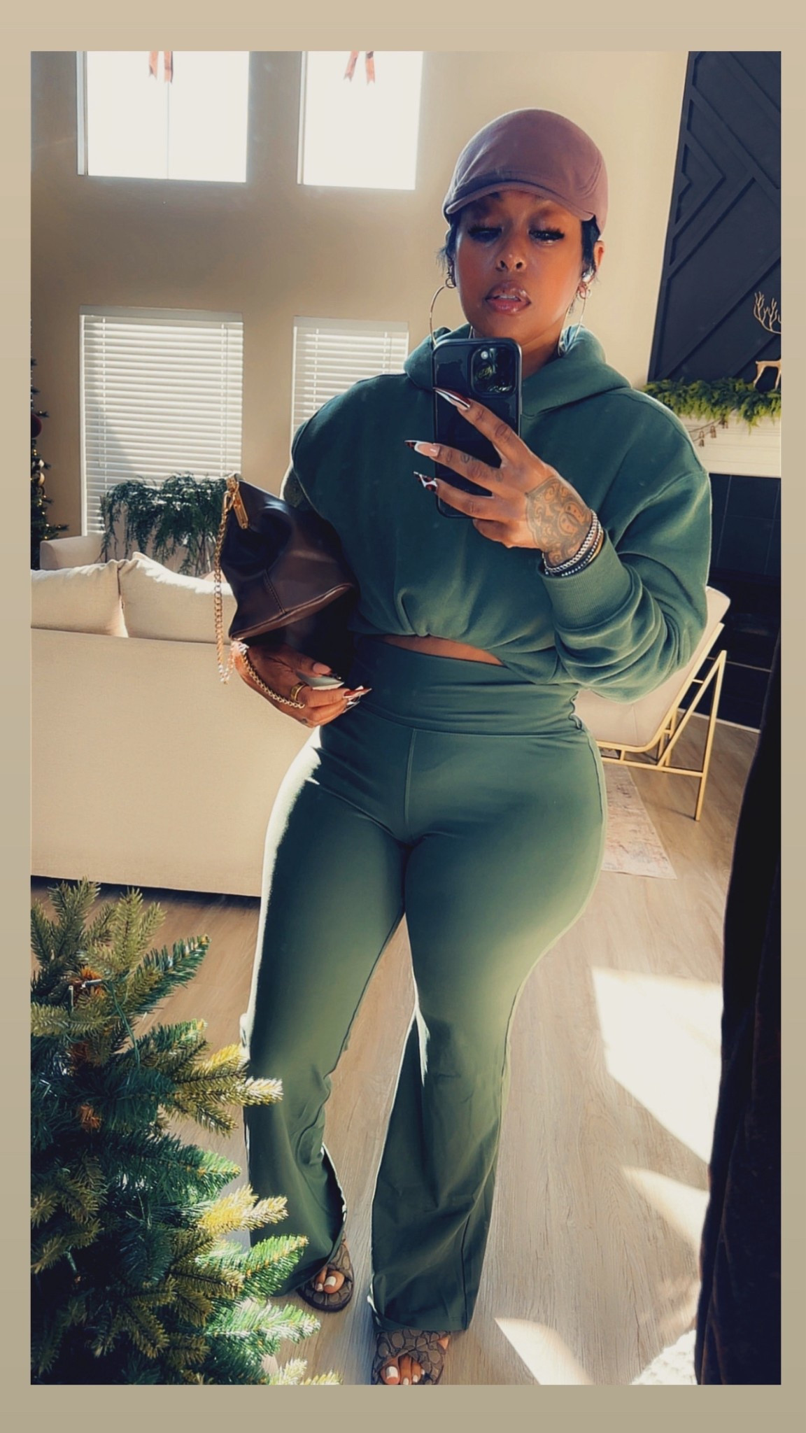 FallISH 

#LTKmomlife #LTKOver40 #LTKSaleAlert