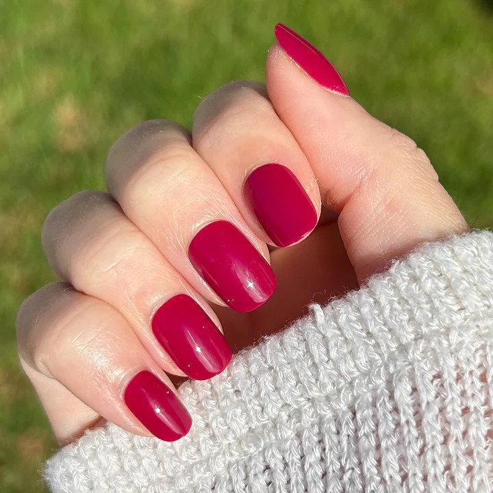 Mulberry | Extra Short | Squoval - Tab Press-On | Olive & June