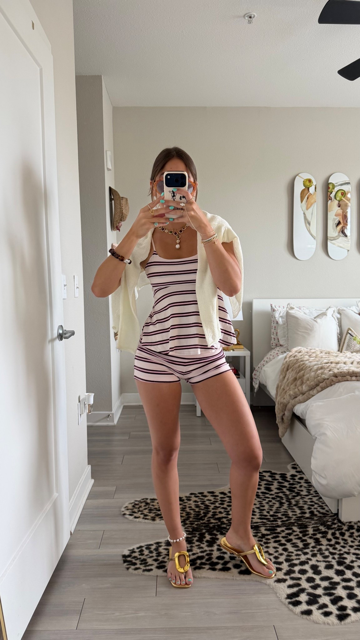 this set is SO comfy and cute

#LTKgrwm #LTKootd
