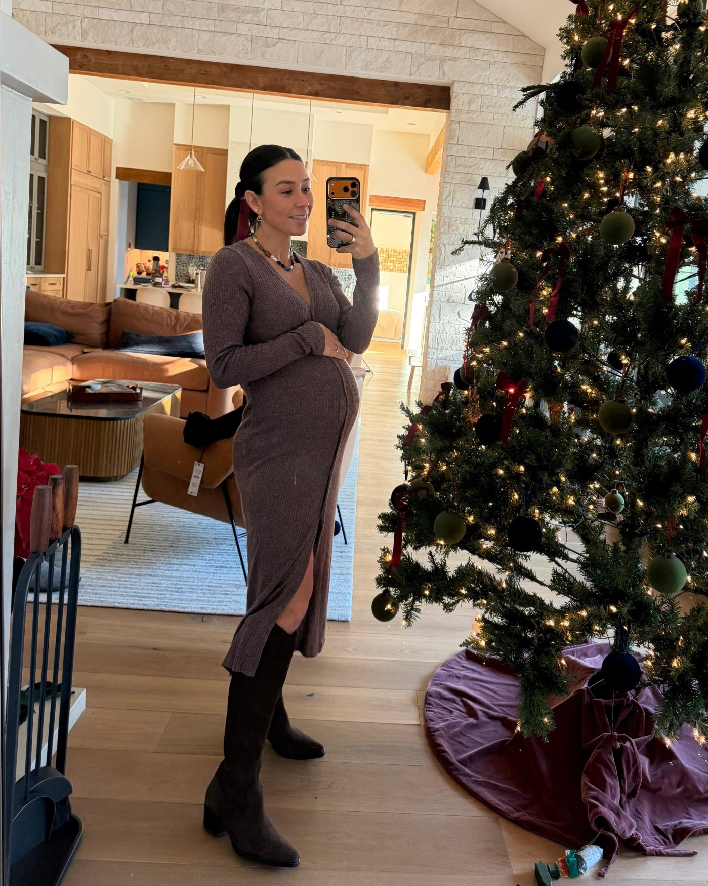 Cozy season outfit 

#LTKBump #LTKHoliday #LTKgrwm