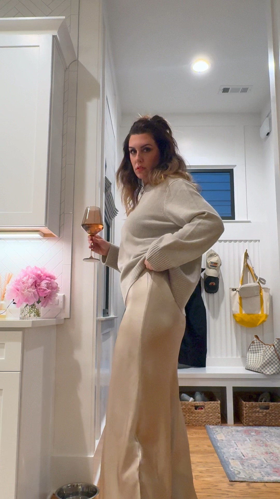 The only holiday outfit you’ll need @onequince #quincepartner 

Silk Skirt: I am wearing a medium, Kristin is wearing a small, run true to size
Oversized Cashmere Sweater: Wearing a medium, size down for a more snug fit 

#LTKSeasonal #LTKootd #LTKHoliday