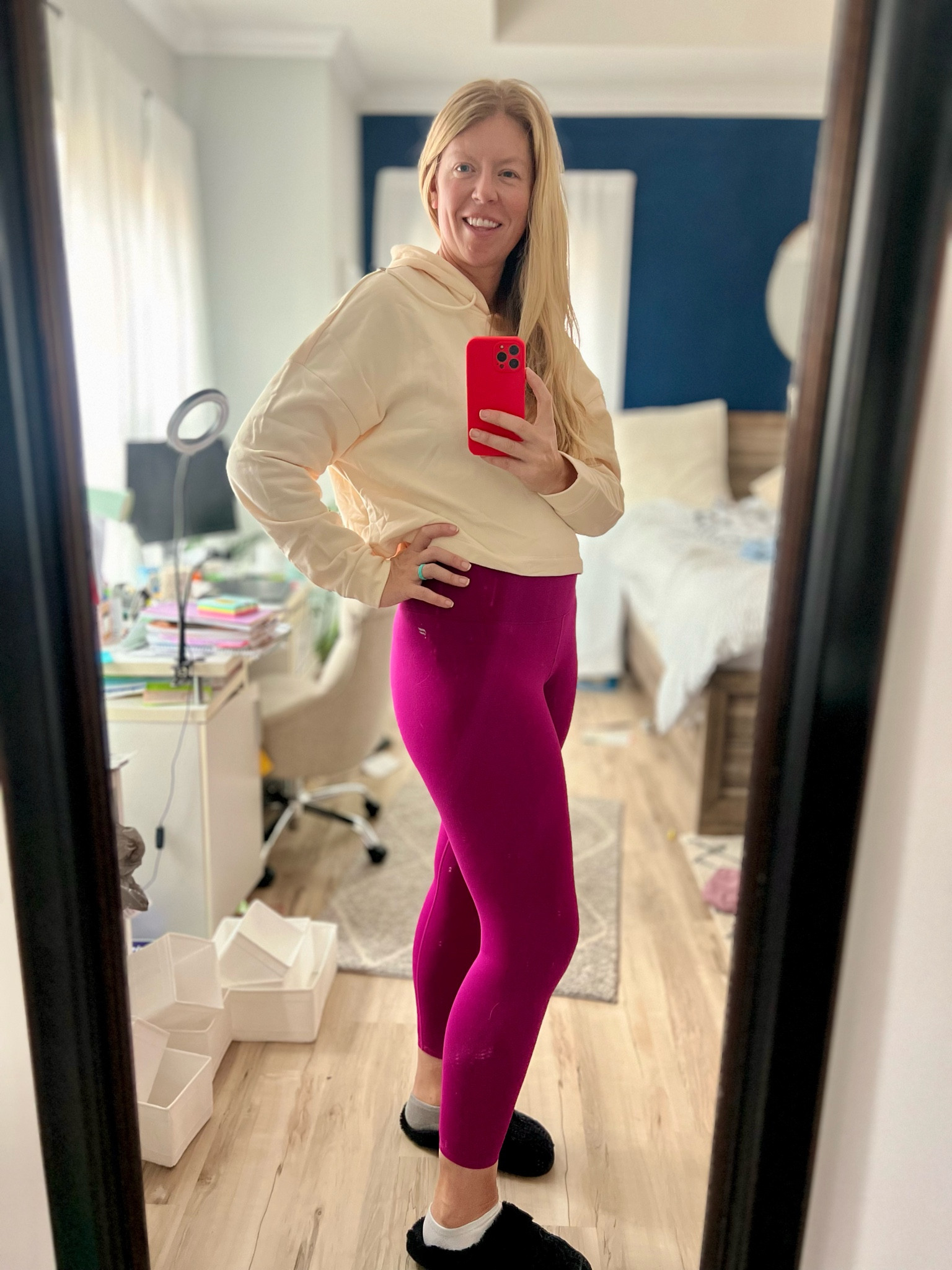 Insert awkward outfit pose 

#LTKSeasonal #LTKfitness #LTKmidsize