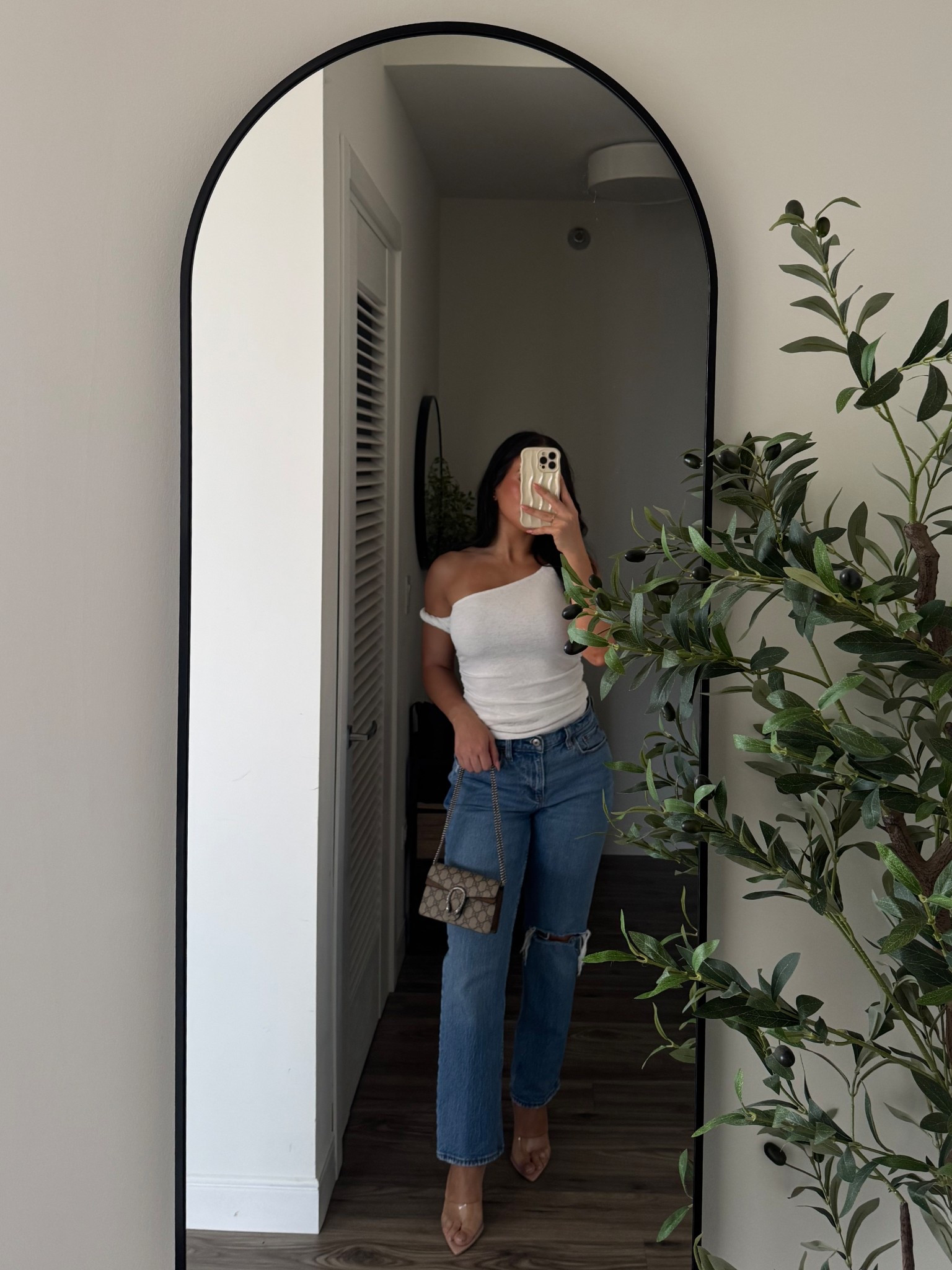 Girls night dinner outfit 💓

#LTKPetite #LTKSummerEdit #LTKStyleTip