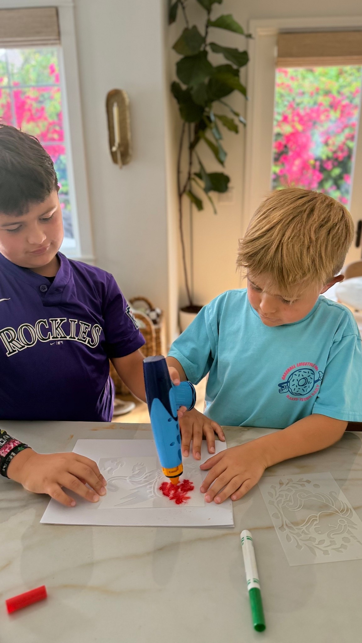 If you’re looking for something that keeps them entertained, focused, and off screens… this is it. Trust me. This washable airbrush gun is so fun and easy to clean 🖍️🔫

#LTKHome #LTKKids #LTKmomlife
