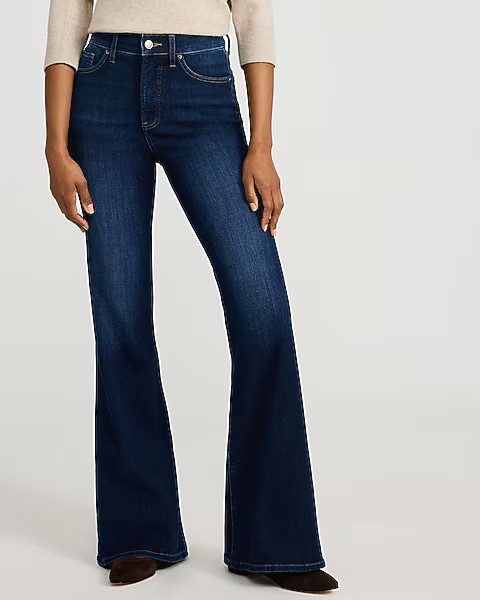 Mid Rise Dark Wash '70s Flare Jeans | Express