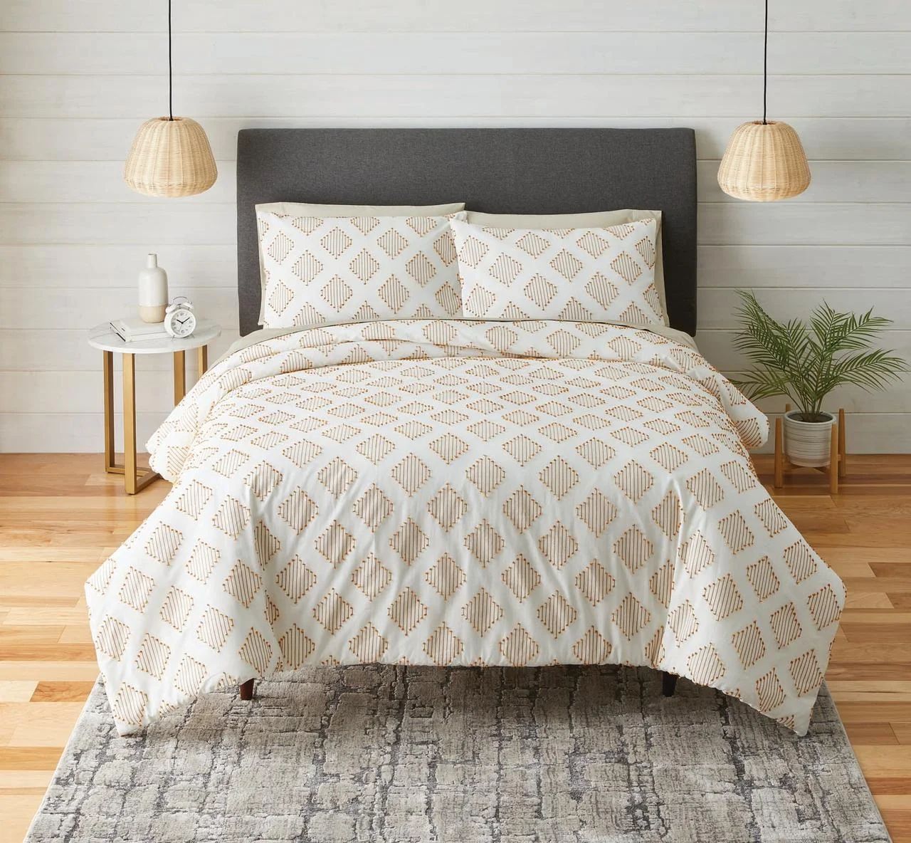 Better Homes & Gardens Clipped Jacquard Diamond Comforter 3-Piece Set, Full/Queen | Walmart (US)