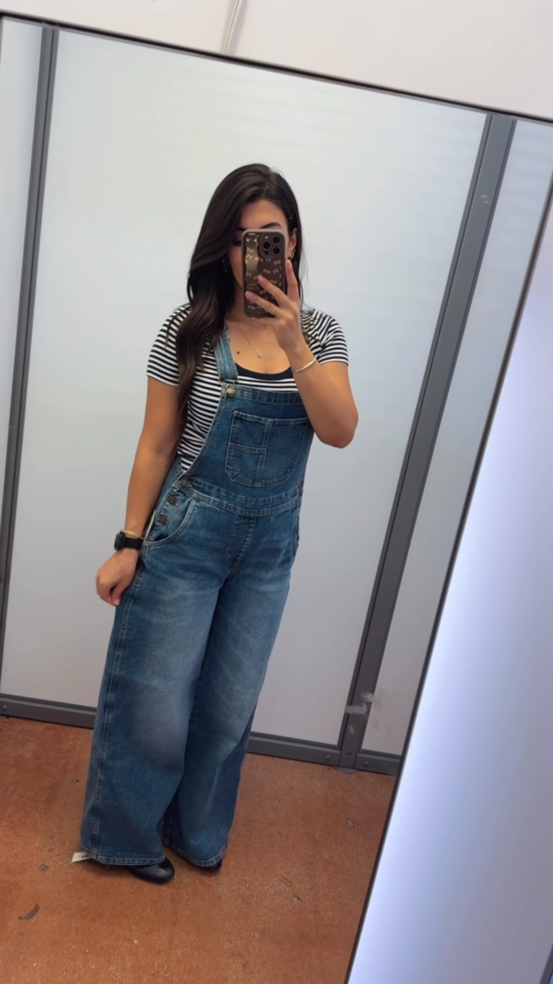 @Walmart overall $19.98 wearing a size Small!

@Walmart outfit idea!

#LTKootd #LTKgrwm #LTKmomlife
