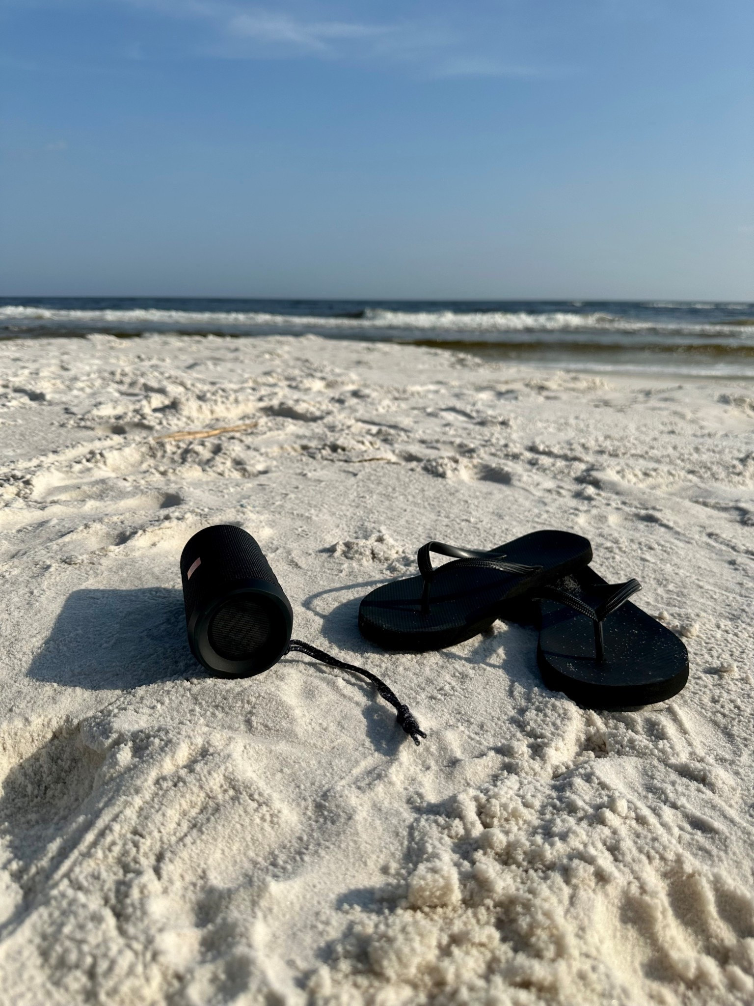 Just add ocean air and a good playlist ☀️🌊

This little speaker is always in my travel bag — linked if you need a beach day essential!


#LTKdayinmylife #LTKActive #LTKTravel