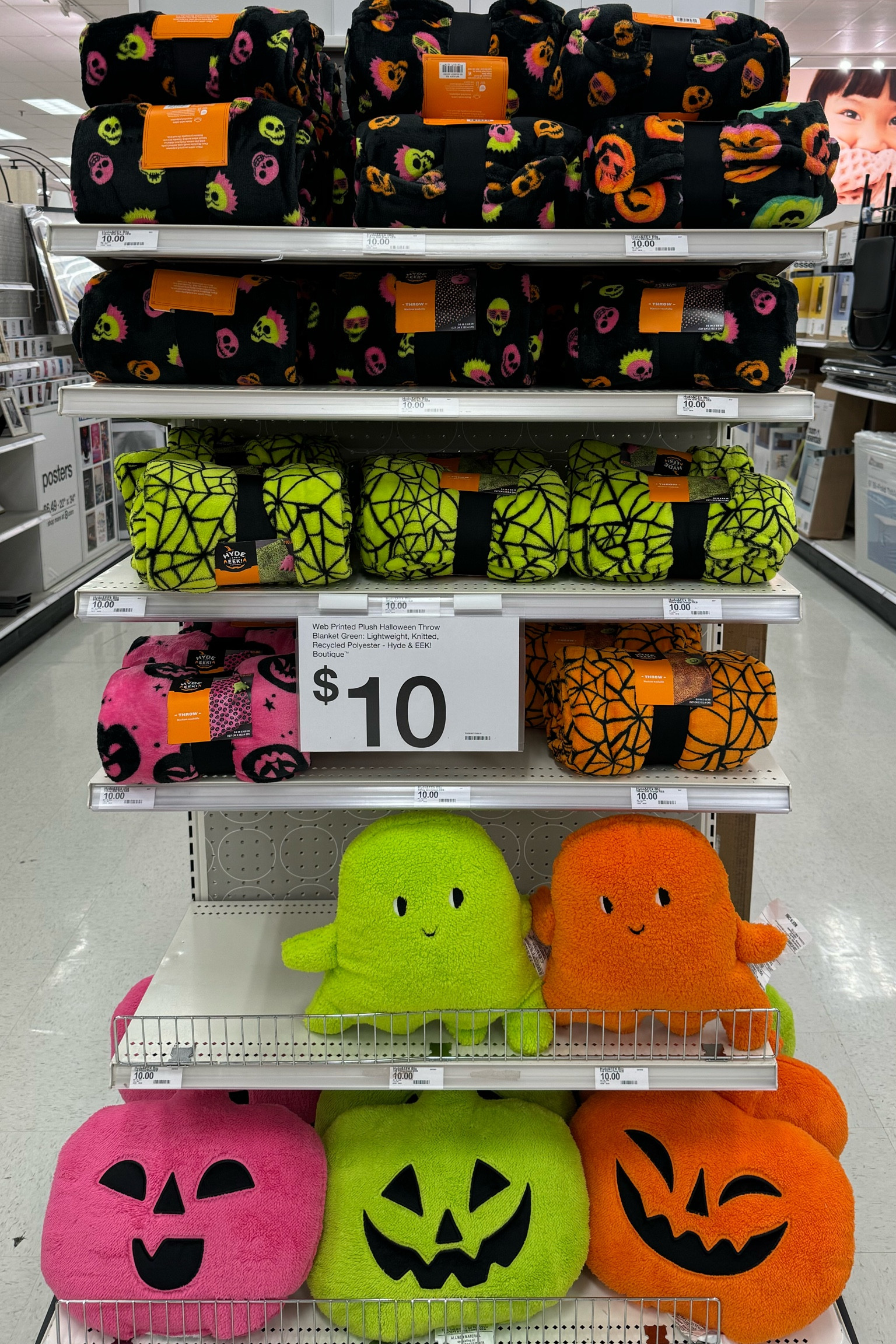 New Halloween Finds! Neon, pumpkins, ghost, Halloween throw blankets, bright, kids, decor, plush
#hallowenpillows #halloweenthrow #halloweendecor #brightdecorations #neonhalloween

#LTKKids #LTKHome #LTKSeasonal