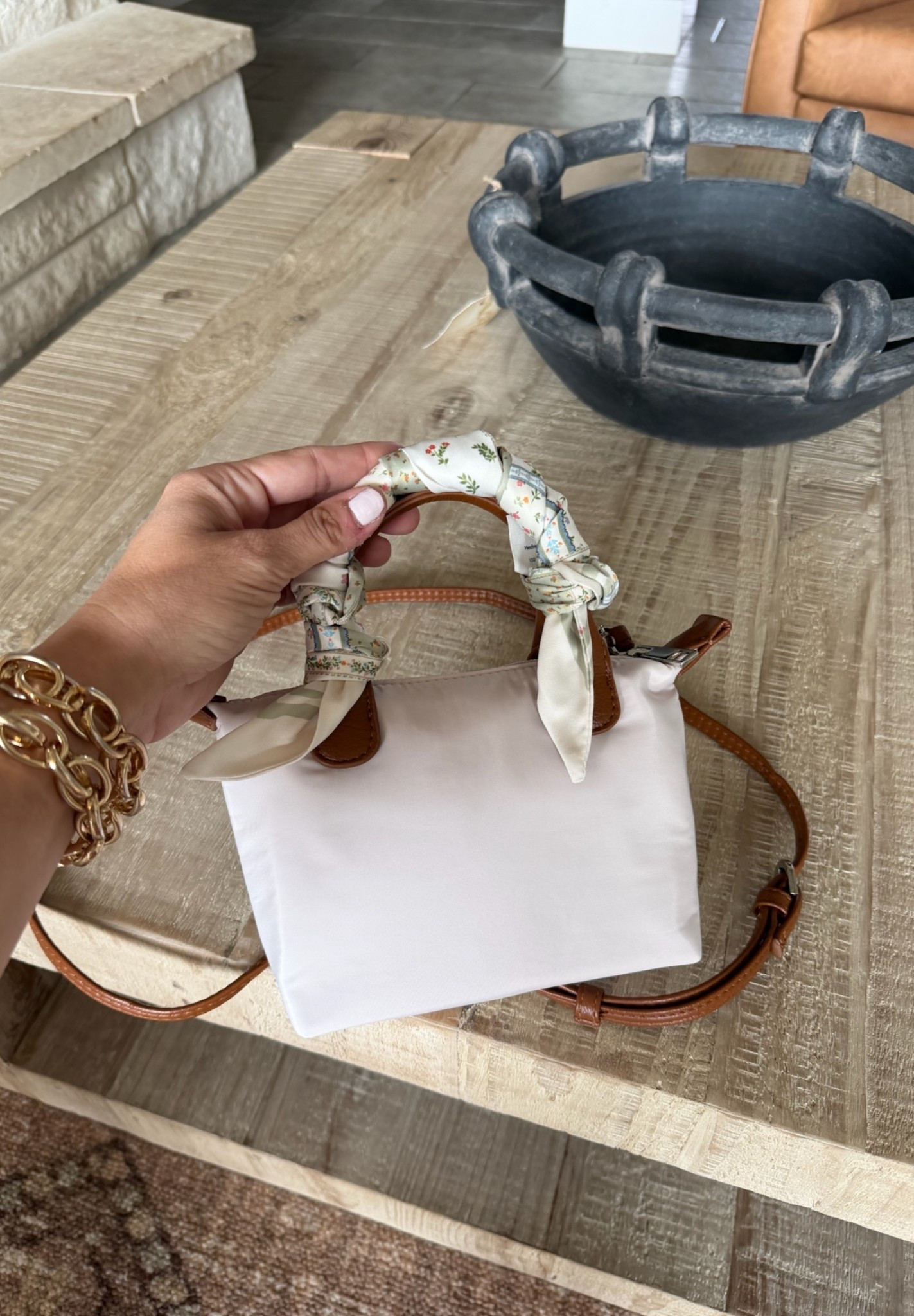 This bag and scarf are out of stock, but I linked a few similar options from Amazon! Such an easy way to elevate a simple look 🤍

#LTKdayinmylife #LTKmomlife #LTKootd