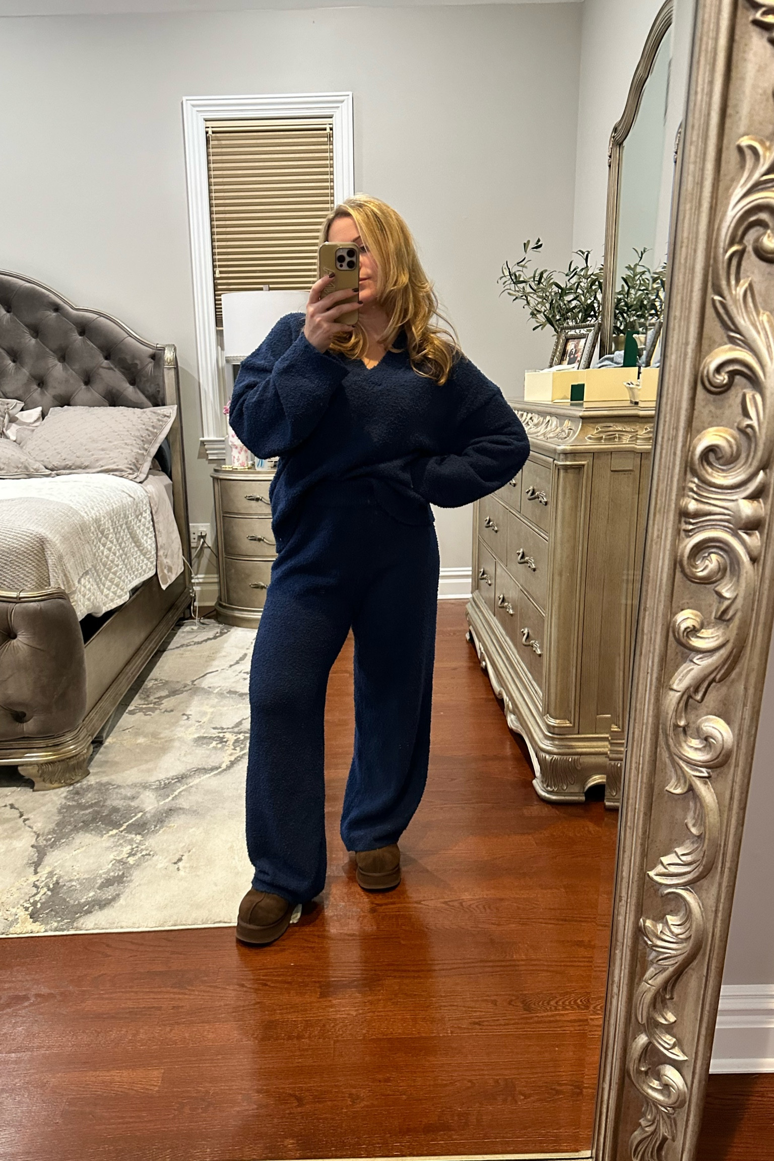 #ootd cozy loungewear set 

#LTKFindsUnder50 #LTKSaleAlert #LTKSeasonal