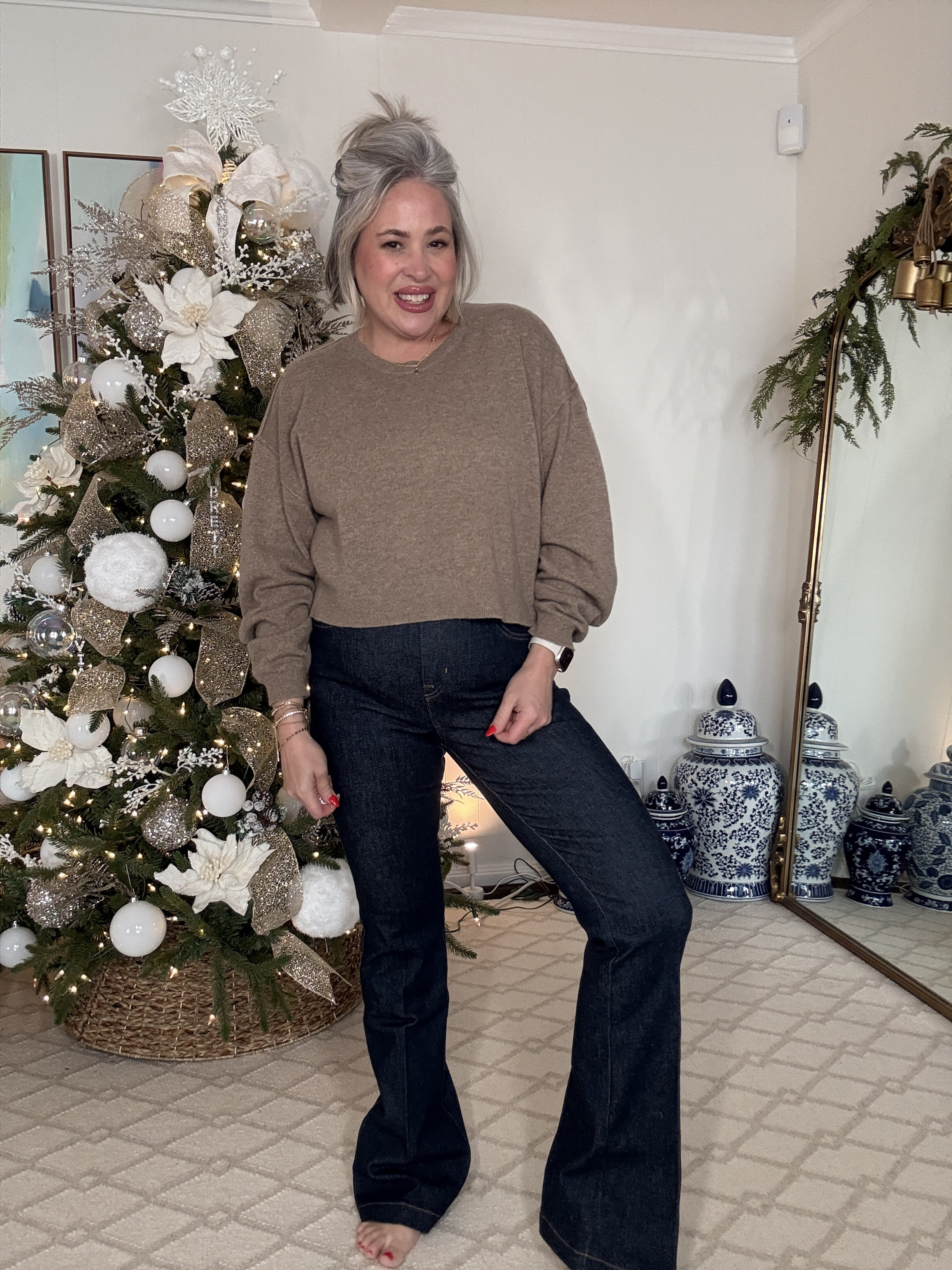 SPANX JEANS flare style! 
Size large 
Grab 30% +10% extra 

#LTKCyberWeek #LTKHoliday #LTKGiftGuide