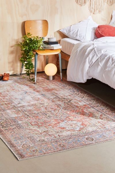 Hannah Printed Rug - Assorted 2 X 3 at Urban Outfitters | Urban Outfitters (US and RoW)